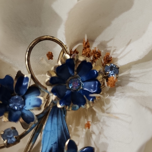 Vintage enzian flower brooch handmade in Austria - Picture 7 of 13